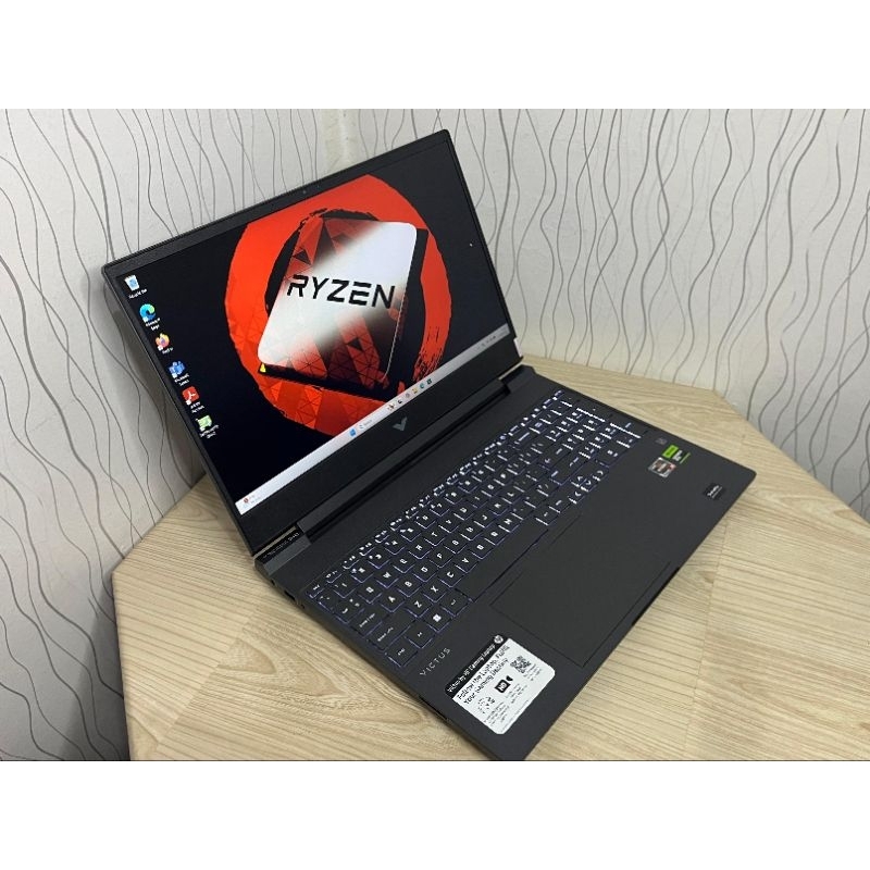 HP VICTUS 15 RYZEN 5-7535HS  RAM 16GB/SSD 512GB RTX 2050