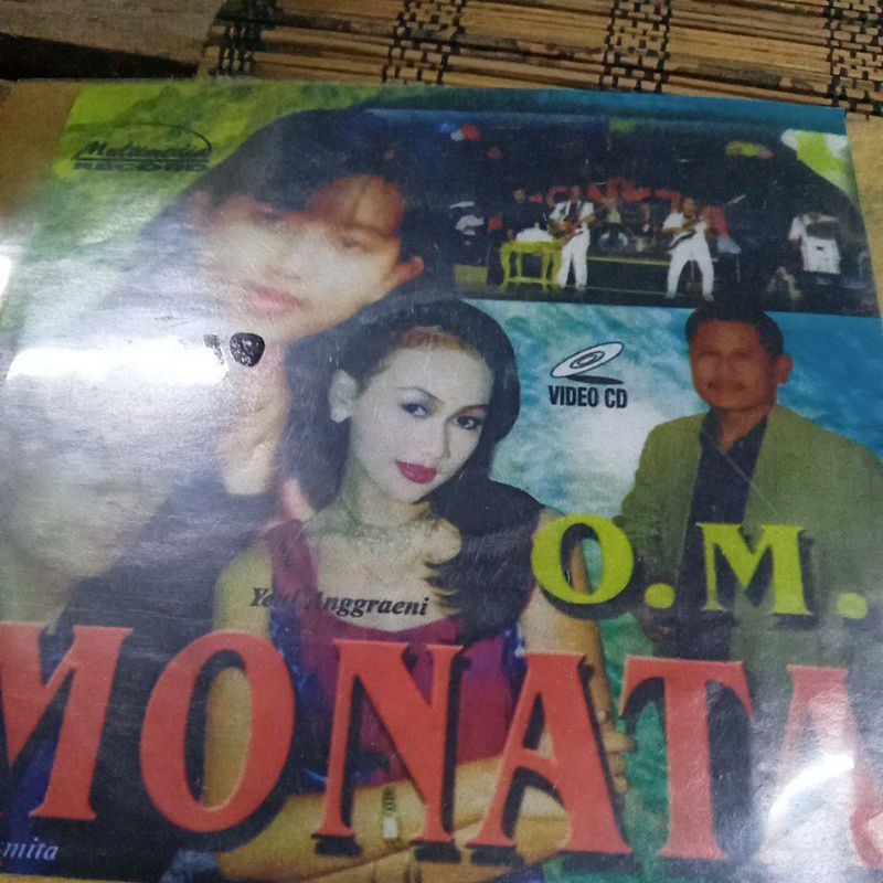 VCD OM. MONATA DD0253
