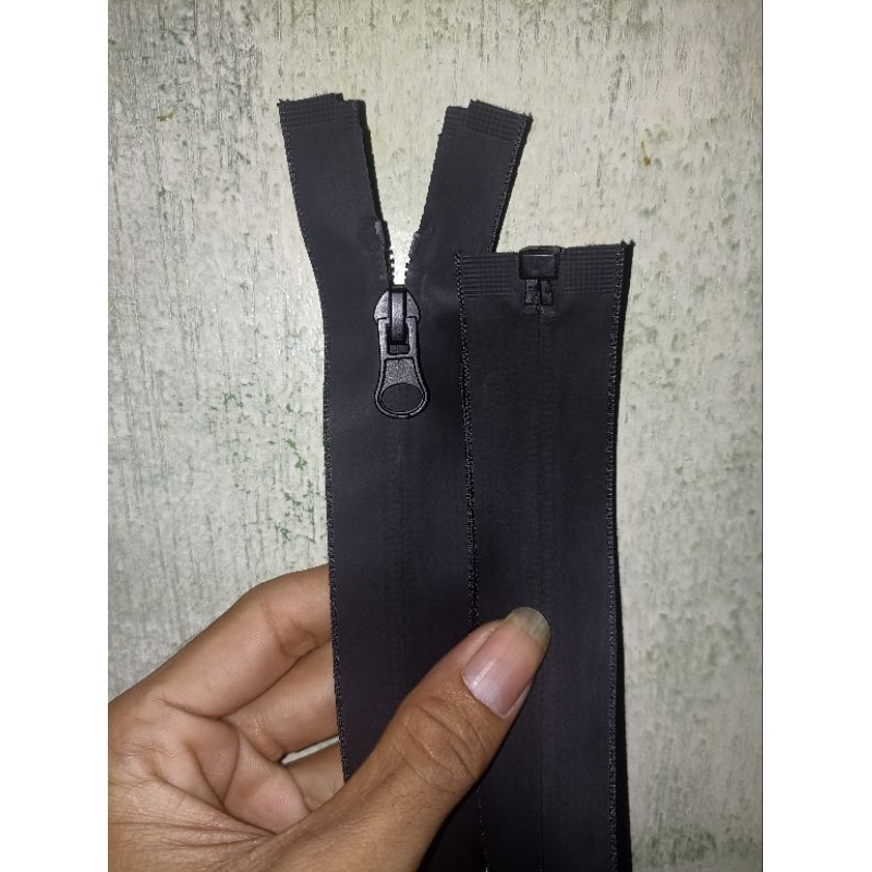 RESLETING JAKET WATERPROOF/ANTI AIR