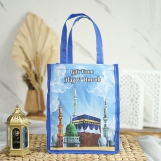 

TAS SOUVENIR HAJI DAN UMROH SPUNBOUND TERLARIS TERMURAH SIAP KIRIM T25 P20