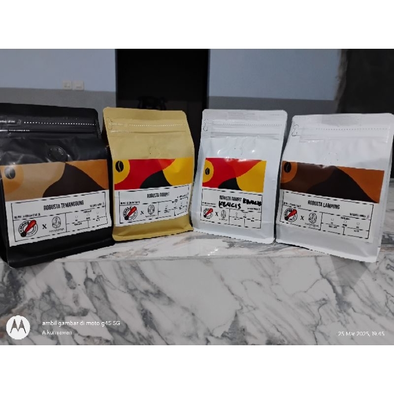 

kopi robusta biji dan bubuk