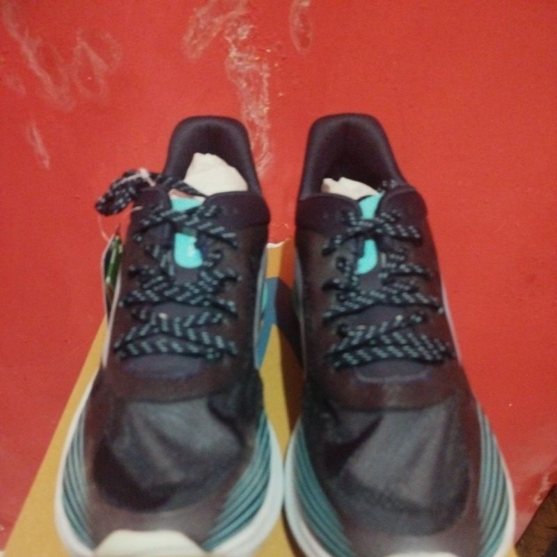 SEPATU 910 NINETEEN HAZE VISION 1.0 SIZE 44 WARNA BIRUTUA/ABU/HIJAU