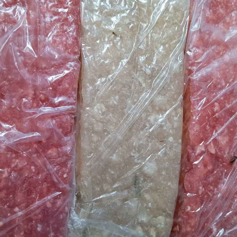 

Bontot Serang Setengah Potong