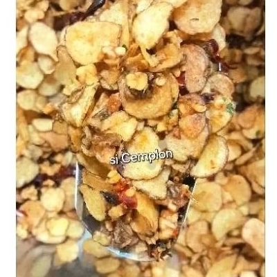 

si Cemplon Kering Kentang Tempe Non Msg 200g