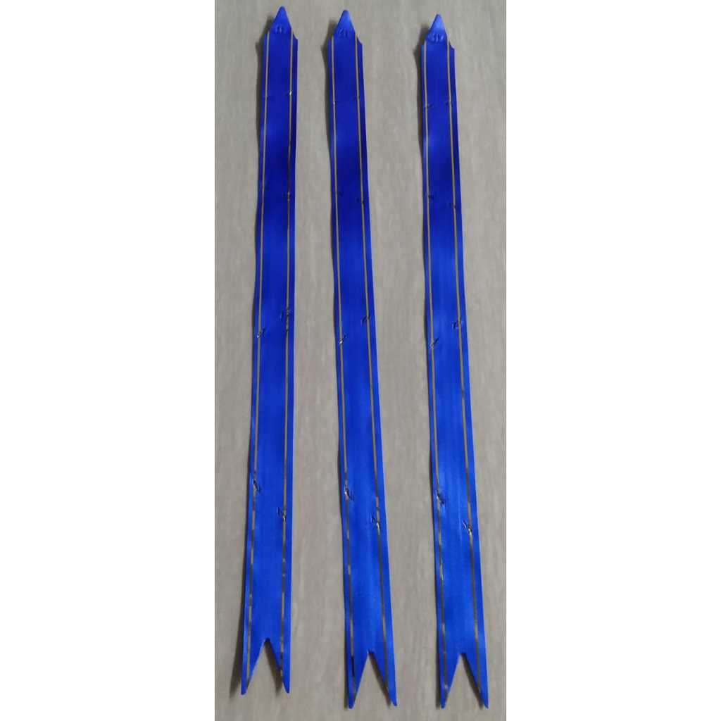 

Pita Tarik LIS EMAS Hiasan Parcel / Pita Serut Ukuran 23 Warna Dark Blue Jual Perpcs
