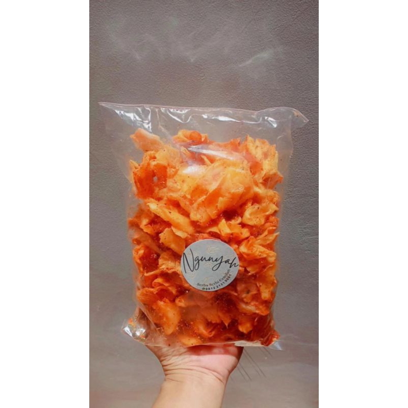 

Keripik Singkong Kriwil Daun Jaruk Pedas