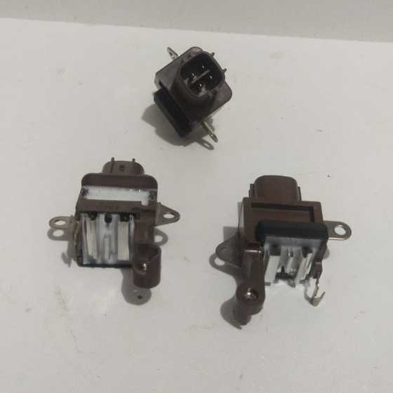 IC DINAMO CAS INNOVA BENSIN 2004 - 2015 REGULATOR KIPROK INNOVA BENSIN