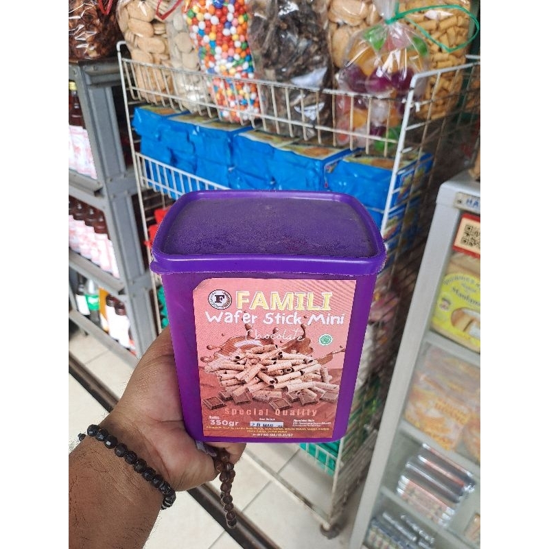 

Wafer Mini stick famili isi 350 gram