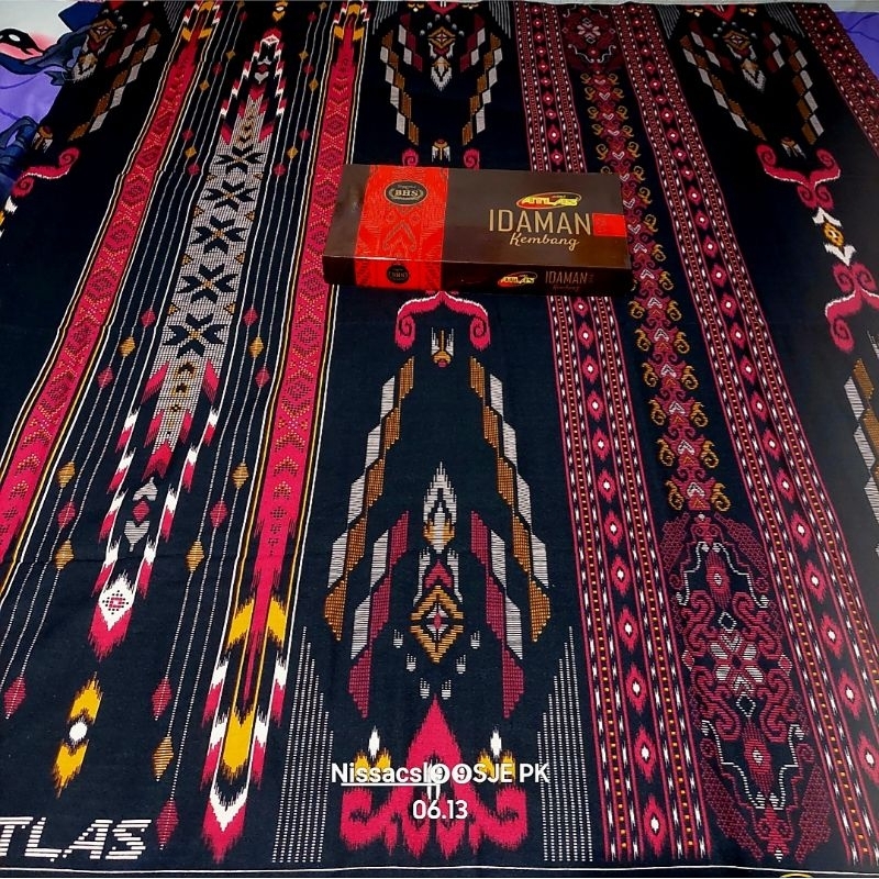 SARUNG ATLAS IDAMAN KEMBANG HARMONI 555 MOTIF BHS SGE SJE SKE SWL (BISA UNTUK SERAGAM)