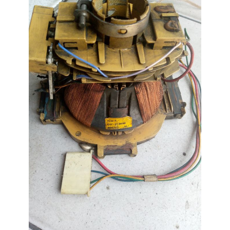 yoke, konde TV tabung flat 21inc merk Sanyo