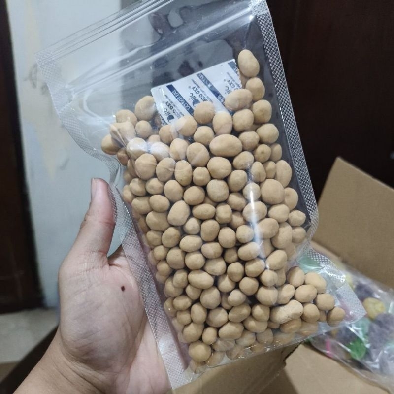 

kacang telor