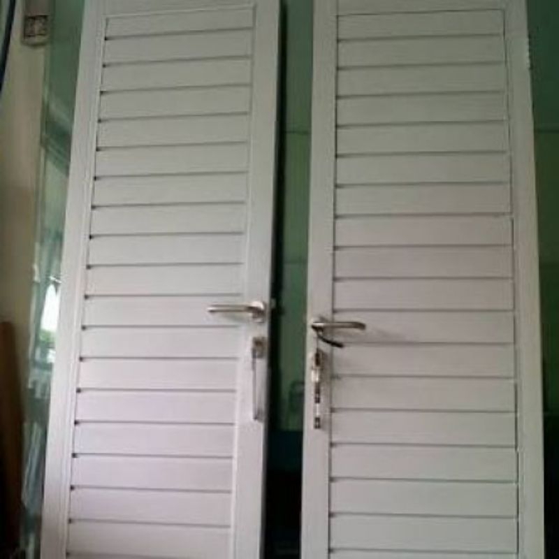 pintu spandrel aluminium