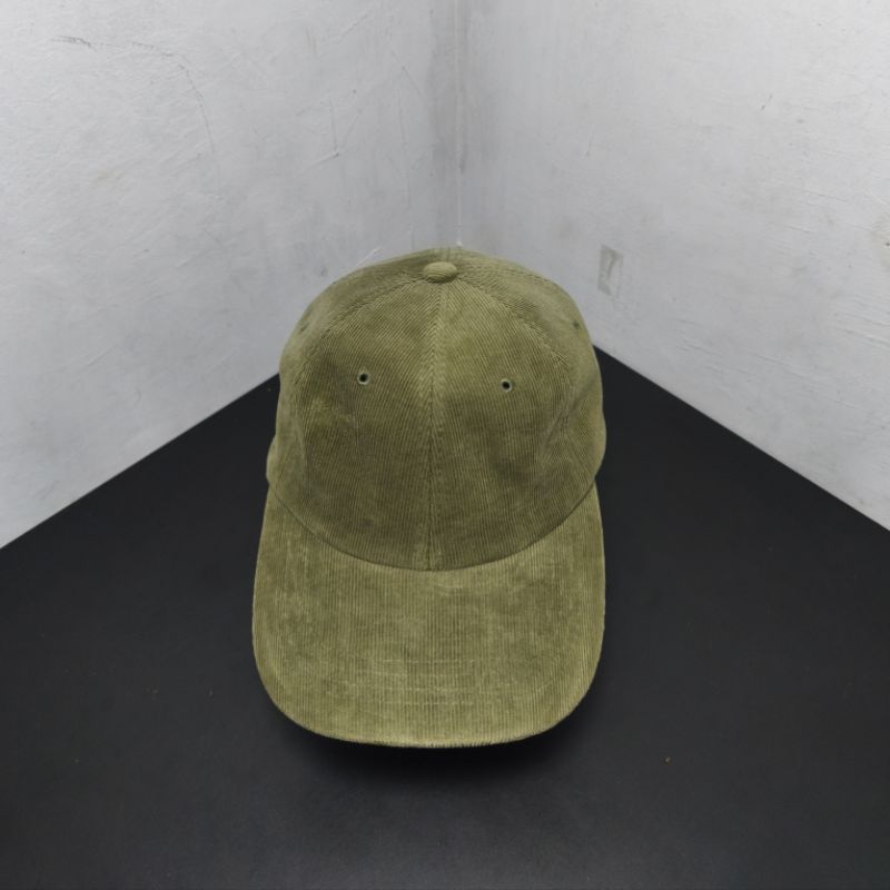 Topi simpel caps cewek cowok dewasa corduroy original second brand MQUM warna jotol