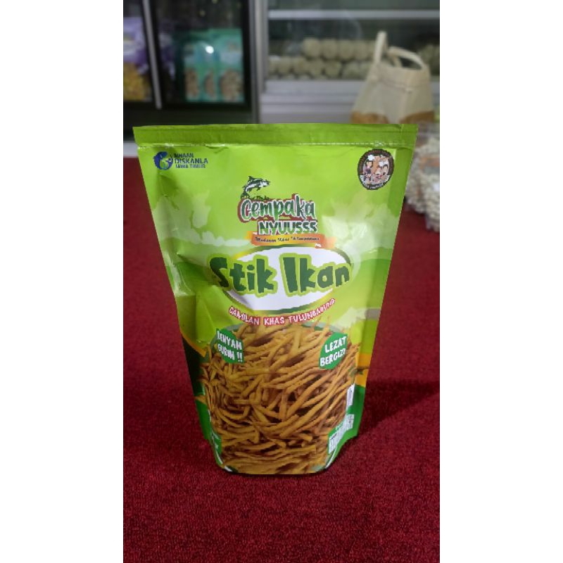 

Stik Ikan - Camilan Ikan Renyah Gurih Khas Tulungagung Tinggi Protein
