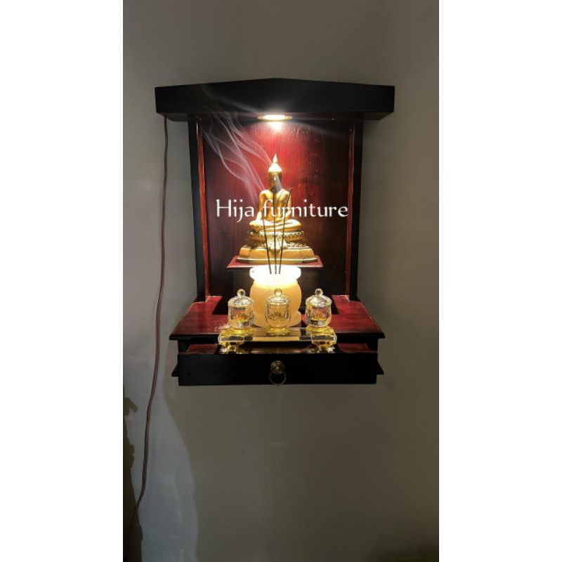 Meja altar Buddha gantung