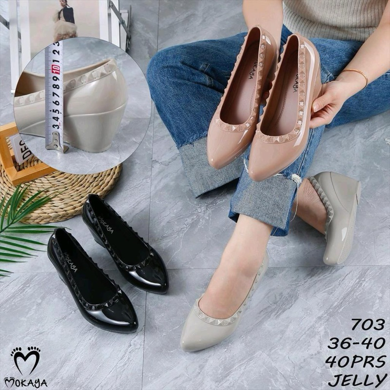 Sepatu Slop Jelly Wedges Wanita Motif Duri Timbul Super Pretty Empuk Tebal Glossy Trendy Mokaya / Si