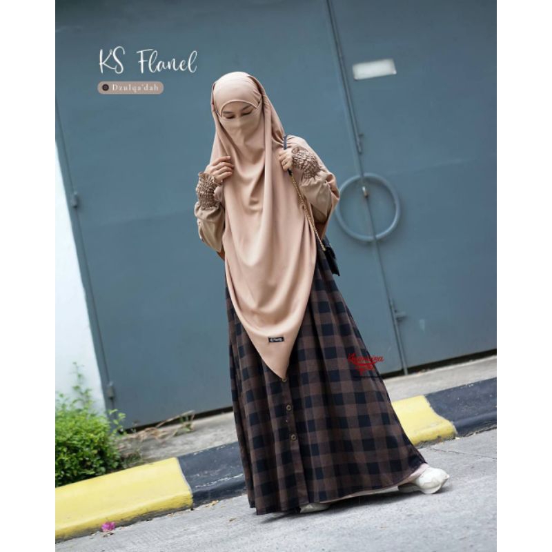 Gamis KS Flanel By Khumaira Syari