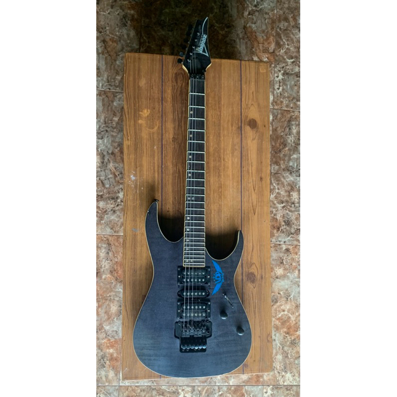 GITAR LISTRIK IBANEZ BEKAS