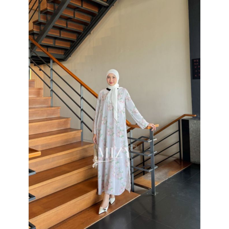 KAROLA MELODI LIVA MAXI CAHLA Trend pakaian terbaru long dress muslim baju gamis belah samping klok 