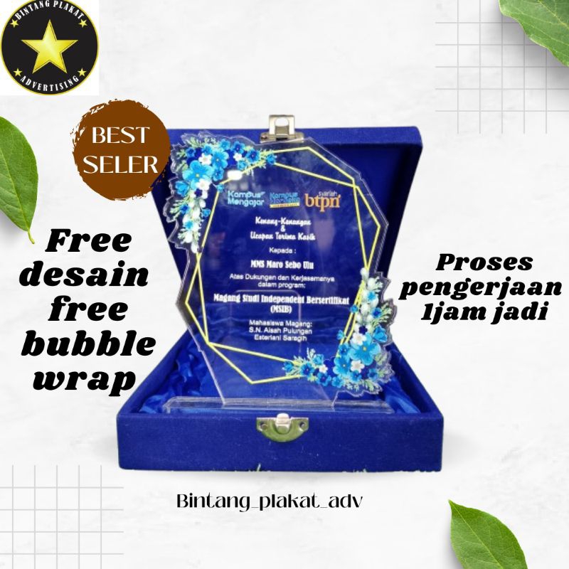 Plakat | Plakat Akrilik | Plakat Akrilik Custom | Plakat Wisuda | Plakat Penghargaan | Plakat KKN