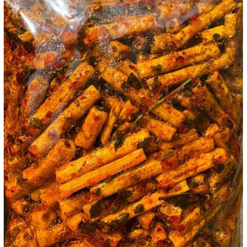

Potato kentang /Noni noni kriuk pedas spices 1Kg daun jeruk