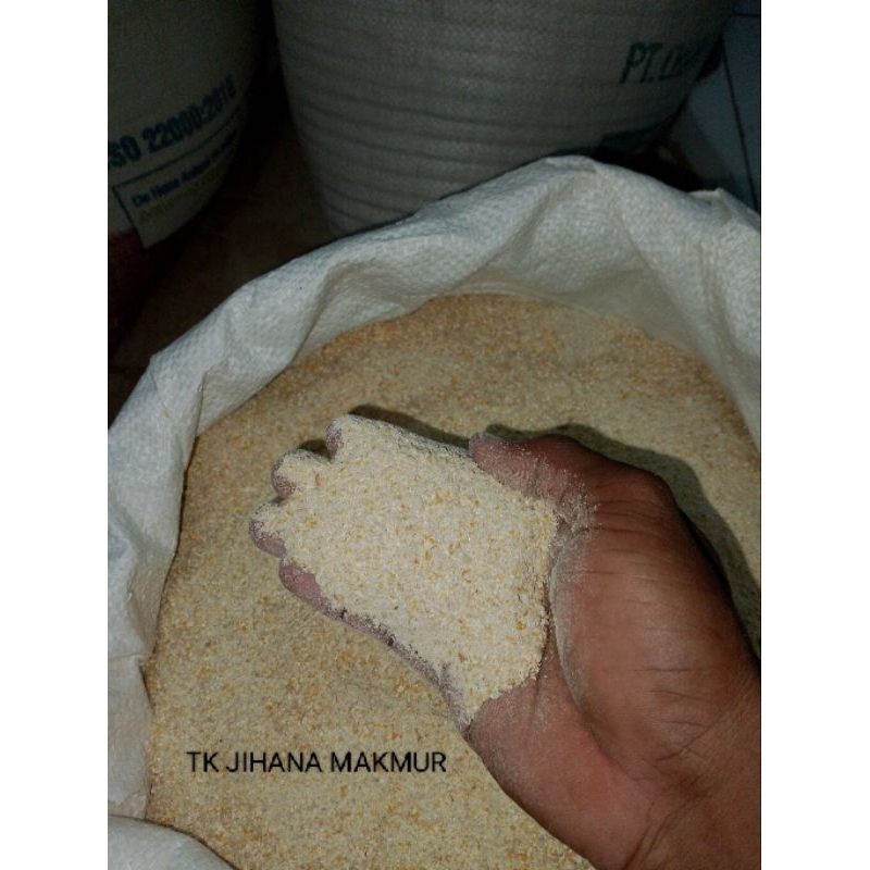 DEDAK JAGUNG KEMASAN EKONOMIS 5 KG UNTUK PAKAN AYAM BURUNG DAN UNGGAS LAINYA