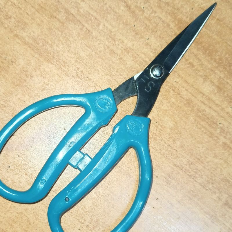 

gunting kodok serbaguna 6,5 inch gagang lentur FS