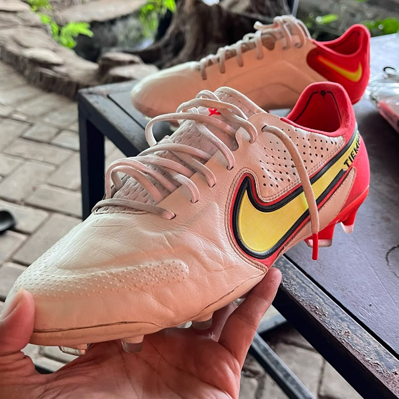 Sepatu Bola NIKE TIEMPO LEGEND 9 ELITE #100%Original Made In Bosnia #NEGO TIPIS AJA