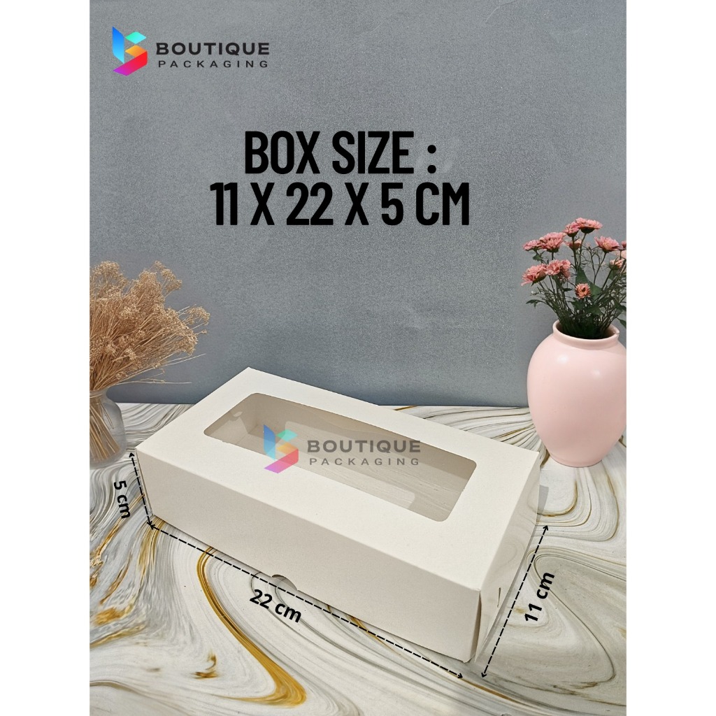 

Fuji Box Dus kotak Kue Ivory 22 cm x 11 cm x 5 cm Putih Ivory Premium Jendela ( 10 pcs )