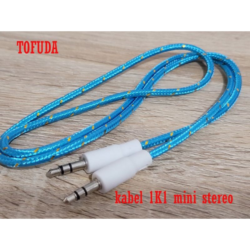 Kabel AUX HP ke Mobil Audio Tape Laptop PC Komputer