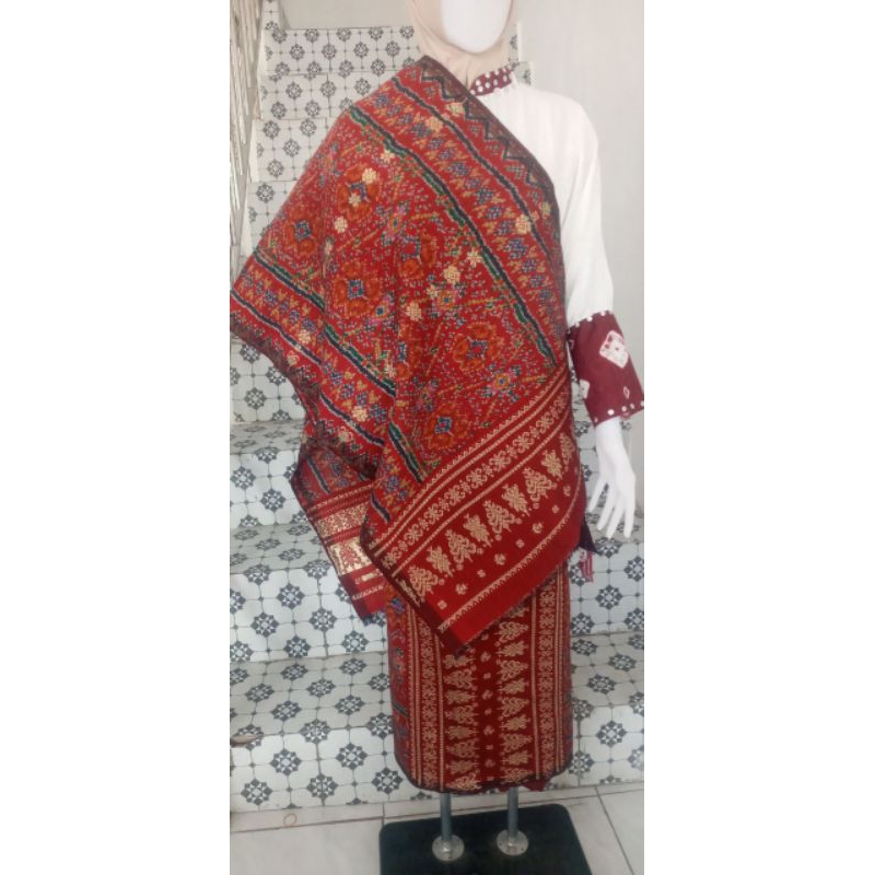 Kain Songket Palembang Koleksi Masri Songket Limar