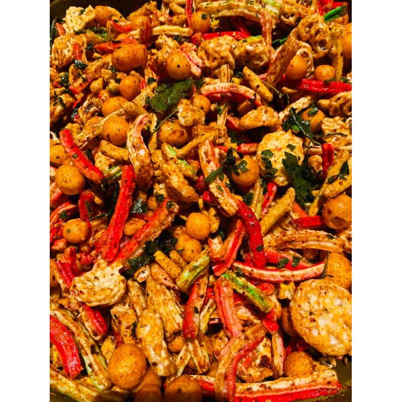 

Seblak Mix Campur Pedas 500gr Daun Jeruk Cikruh Renyah Gurih Jengkol Jaat Kemplang Siomay Tiktak