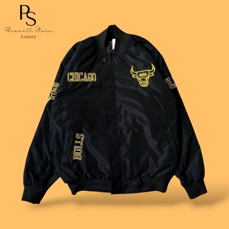 Varsity Jacket Chicago Bulls Black Gold Patch Embroidered Bordir Fulltag Premium Hypebeast Unisex Pr