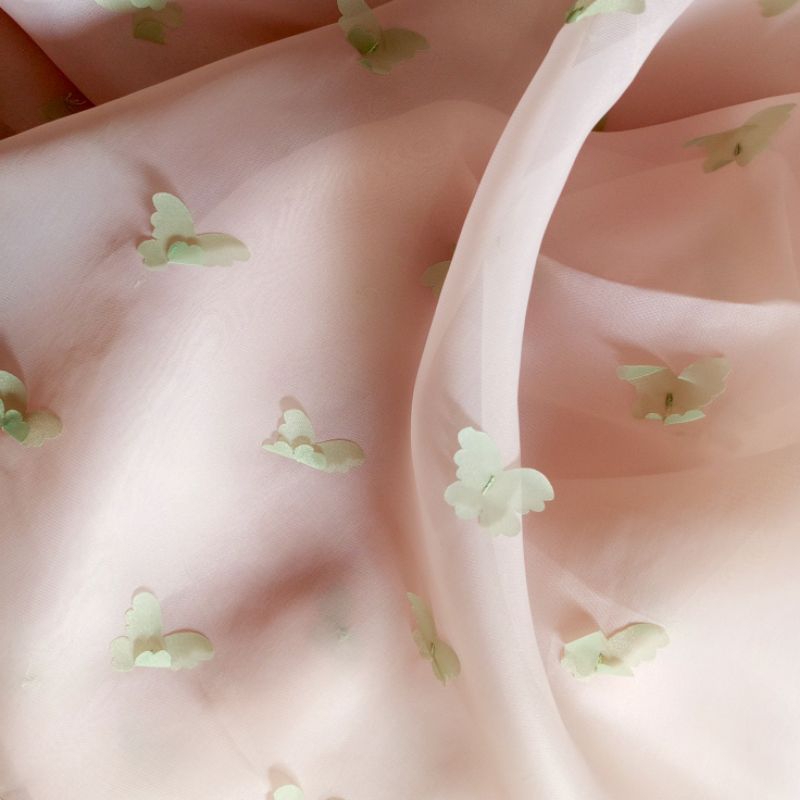 kain organza motif kupu²