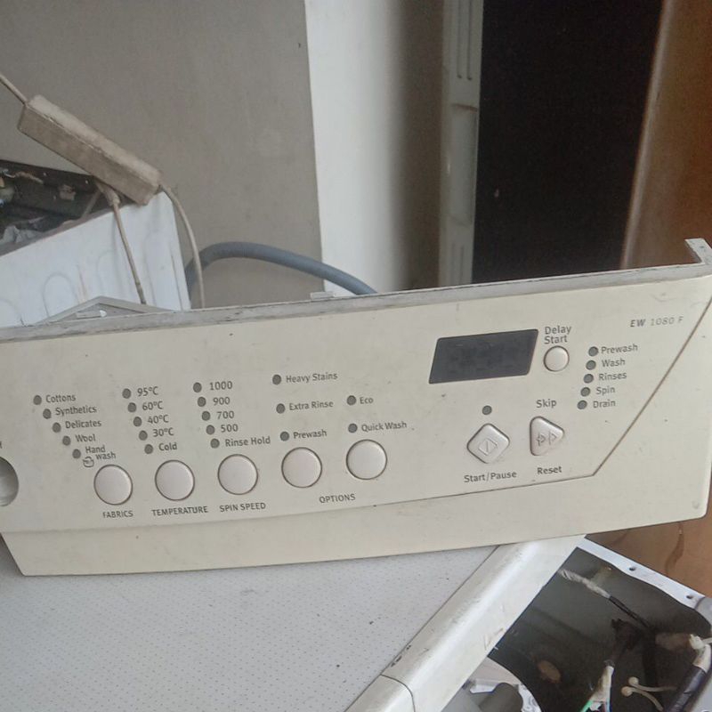 modul mesin cuci Electrolux kapasitas 7kg tipe EW 1080F