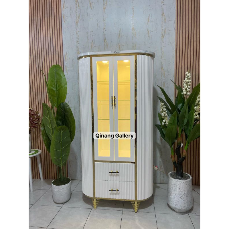 LEMARI KACA HIAS LED GOLD+BERLACI 2