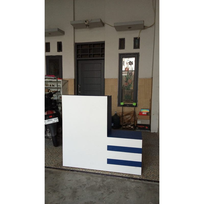 meja kasir laundry biru bca | 120x40x110cm