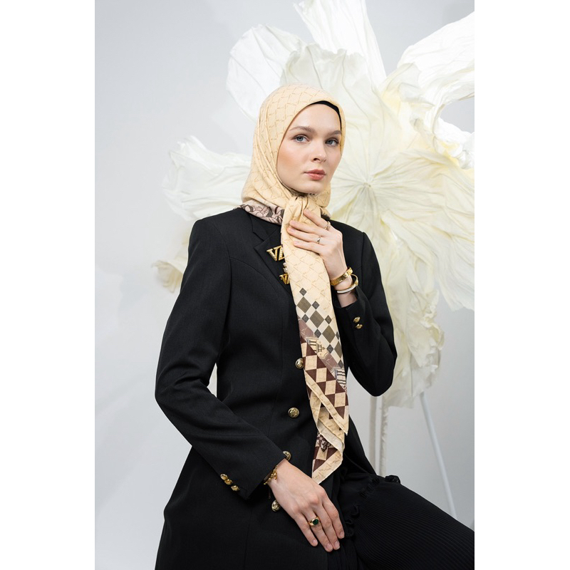 VZ Calliope Scarf – Creme Nude - PRELOVED 