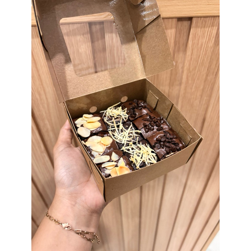 

Fudgy Brownies homemade by OurCakes.Sby / Brownies panggang / Brownies surabaya