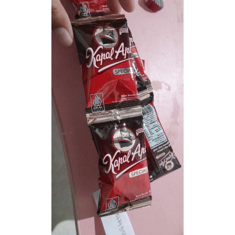 

KOPI KAPAL API SPECIAL isi 1 renceng 10pcs