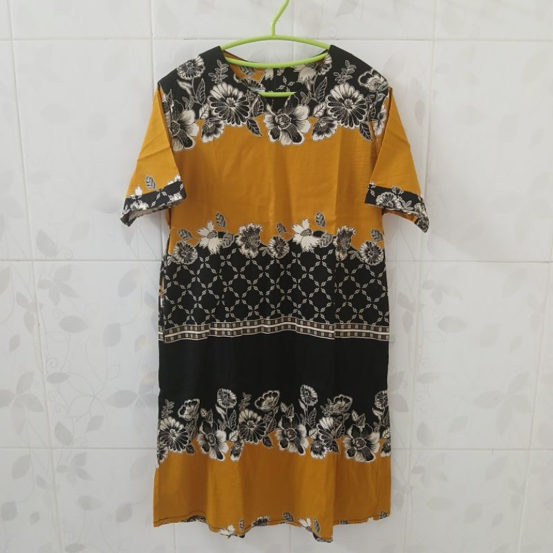 Preloved - Dress Ria batik