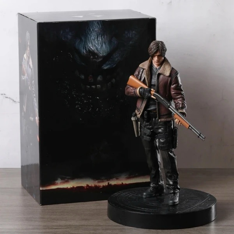 Figure Resident Evil 4 PS5 Leon S Kennedy Battle Ver.