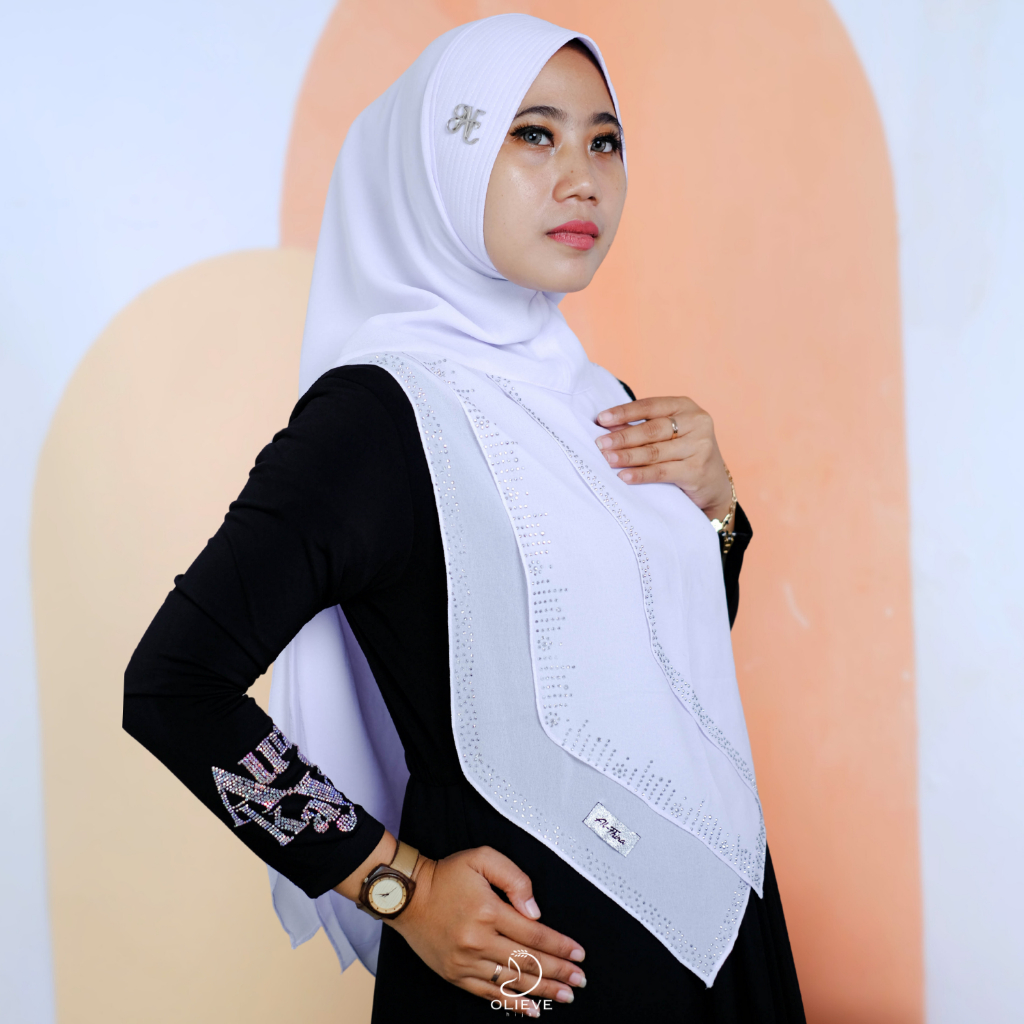Hijab Mu  ~ Hijab Alva Hudy Kerudung Instan Bahan Ceruti Polos Cantik Kerudung Instan Ceruty Baby Do