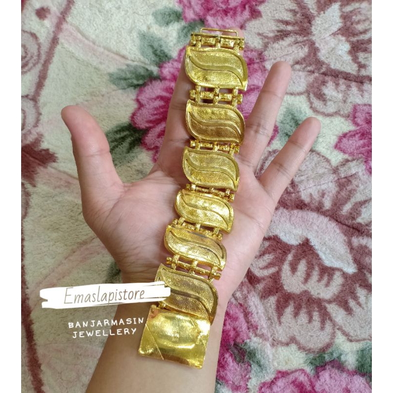 Gelang Jumbo Plat Petak Helai Daun Lapis Emas 999 Banjar