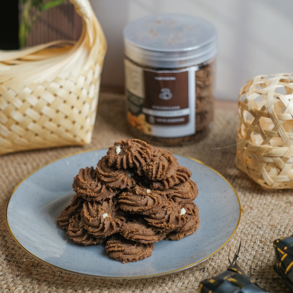 

Beli 1 Gratis 1| Kue Semprit Pure Choco | Bibasnacks