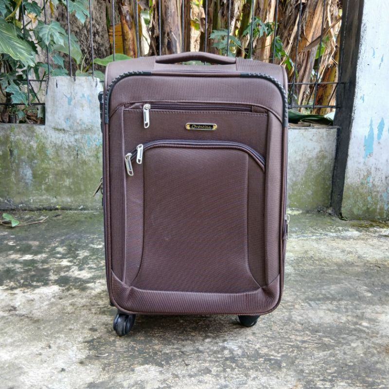 Preloved Koper Travel Orentina 24 inc