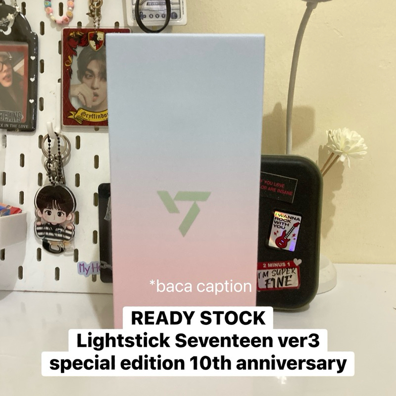 READY STOCK lightstick sealed official ls seventeen ver3 10th anniversary special editon newjeans le