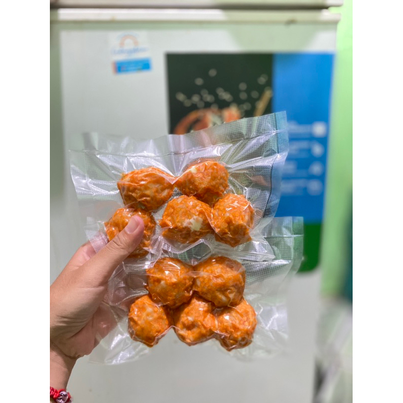 

BOLA AYAM KEJU QUICKMELT MOZZARELA BUBBLE CRUMB