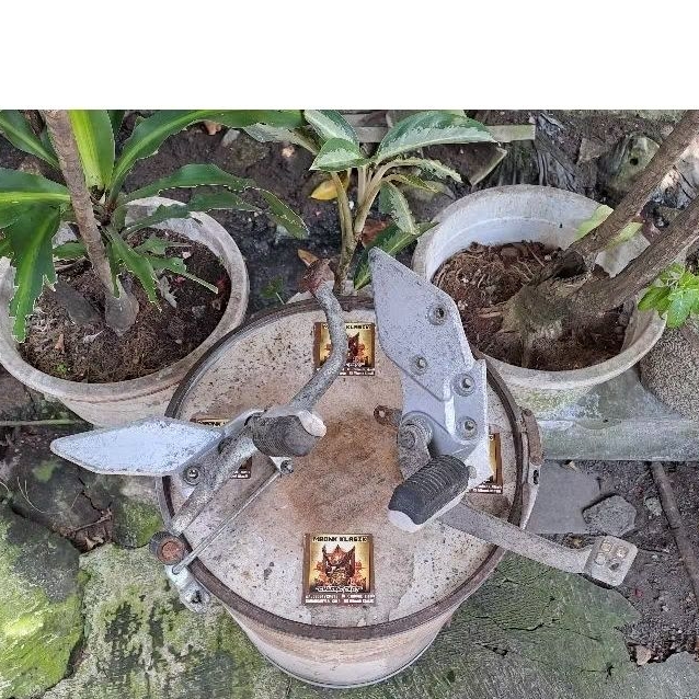 footstep depan vixion new nvl ORIGINAL foot step depan yamaha vixion new postep depan vixion new foo