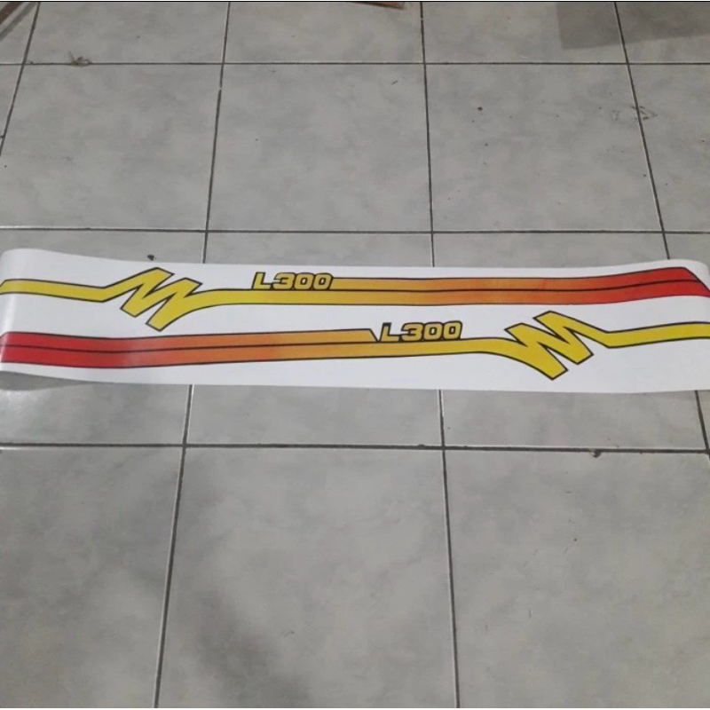 STIKER BAK MOBIL MITSUBISHI L300 PICKUP